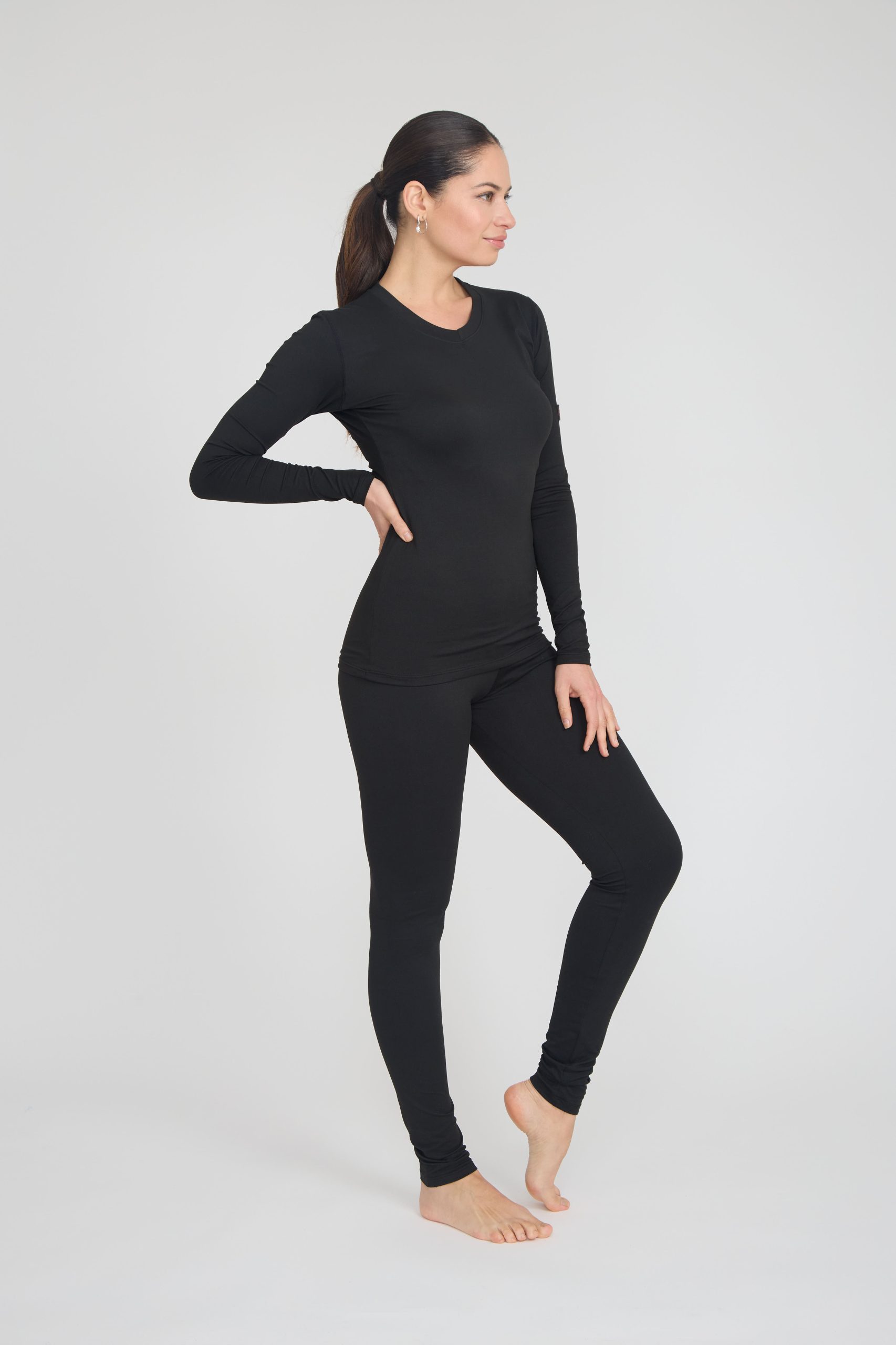 PRIMERA CAPA OXWEAR KARAN LIGHT SET BLACK - Imagen 2